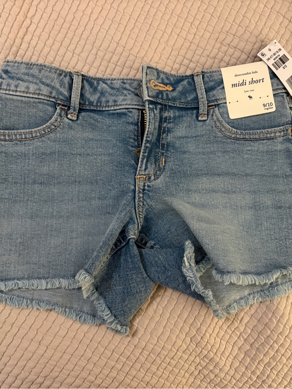 abercrombie kids light blue frayed-hem denim shorts
